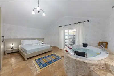 VIP Room without Jacuzzi Hayra Spa